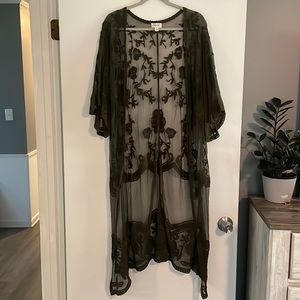 Hunter green sheer cardigan with floral print. Sz L